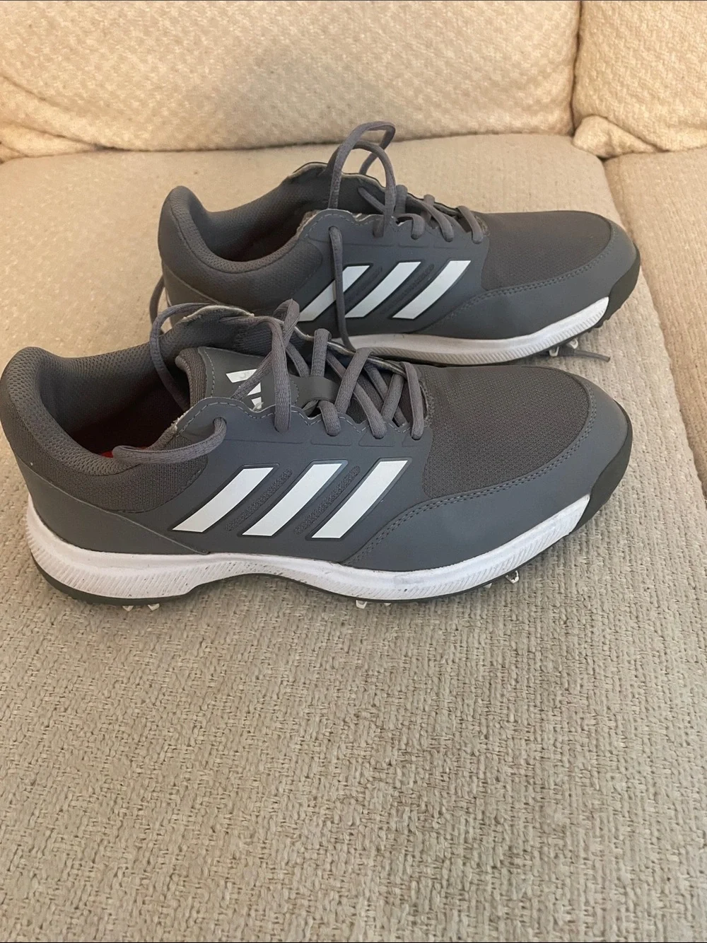 adidas Men's Gray Athletic golf Sneakers with White Accents
